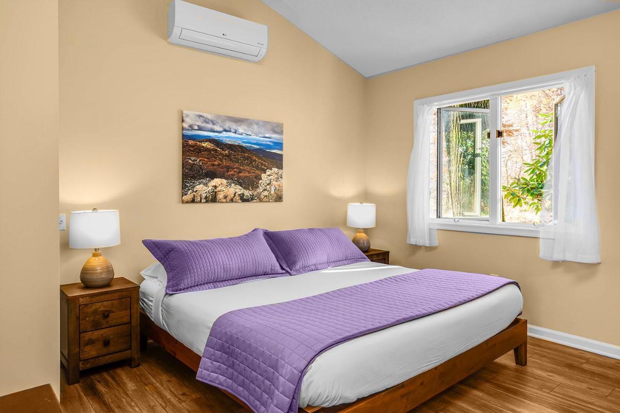Love Ridge Mountain Lodging Lyndhurst Exterior foto